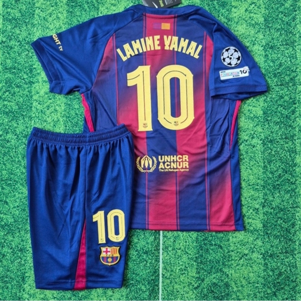 Lamine Yamal Barcelona jersey kids set